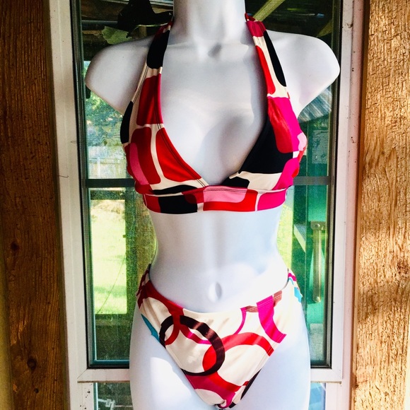 A BIKINI IN GOOD TASTE IN BEAVER CREEK CO. 1997 - Picture 7 of 8